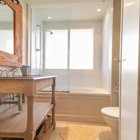 Les Pins Tranquilles Apartment