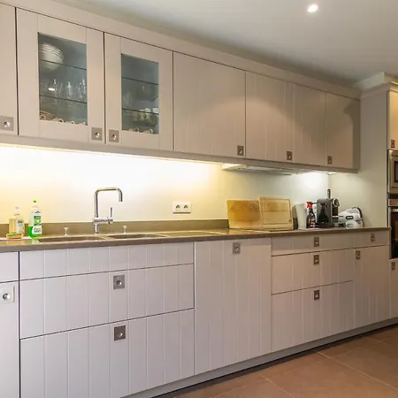 Les Pins Tranquilles Apartment
